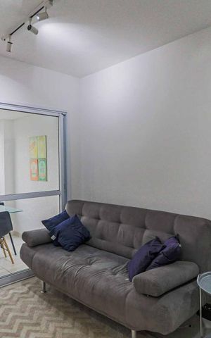 Apartamento à venda com 37m², 1 quarto e 1 vaga Apartamento à venda com 37m², 1 quarto e 1 vagaSala
