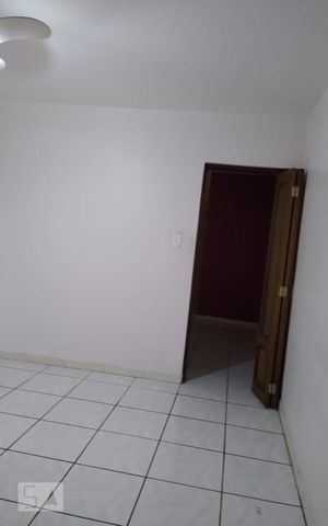 Casa à venda com 176m², 3 quartos e sem vaga Casa à venda com 176m², 3 quartos e sem vagaQuarto Suíte
