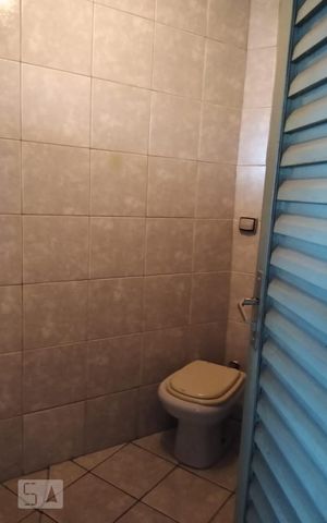 Casa à venda com 176m², 3 quartos e sem vaga Casa à venda com 176m², 3 quartos e sem vagaLavabo