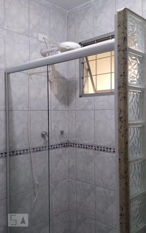 Casa à venda com 176m², 3 quartos e sem vaga Casa à venda com 176m², 3 quartos e sem vagaBanheiro 1