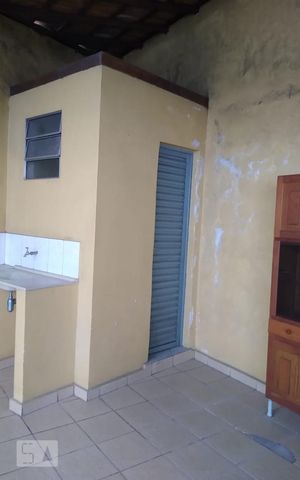 Casa à venda com 176m², 3 quartos e sem vaga Casa à venda com 176m², 3 quartos e sem vagaChurrasqueira