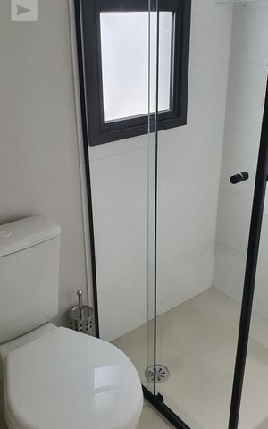 Studio para alugar com 42m², 1 quarto e 1 vaga Studio para alugar com 42m², 1 quarto e 1 vagaBanheiro