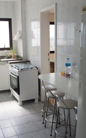Apartamento para alugar com 152m², 3 quartos e 4 vagas Apartamento para alugar com 152m², 3 quartos e 4 vagasCozinha
