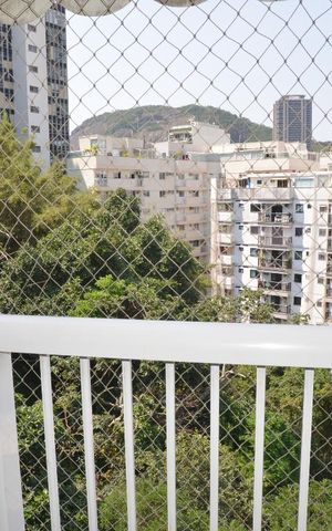 Apartamento à venda com 170m², 4 quartos e 2 vagasVista