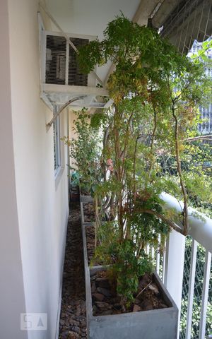 Apartamento à venda com 170m², 4 quartos e 2 vagasVista