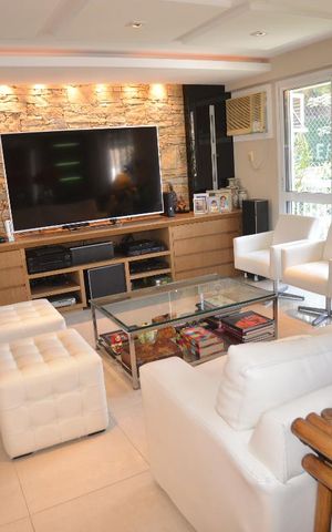Apartamento à venda com 170m², 4 quartos e 2 vagasSala