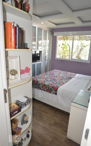 Apartamento à venda com 170m², 4 quartos e 2 vagasQuarto 4