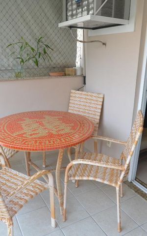 Apartamento à venda com 170m², 4 quartos e 2 vagasVaranda