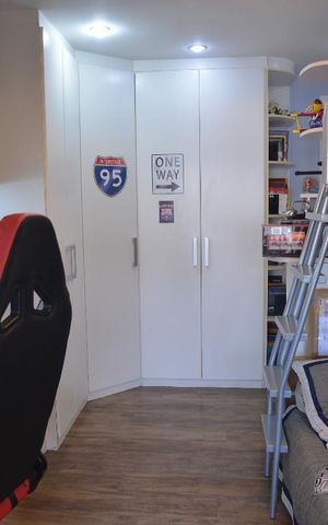 Apartamento à venda com 170m², 4 quartos e 2 vagasQuarto 3