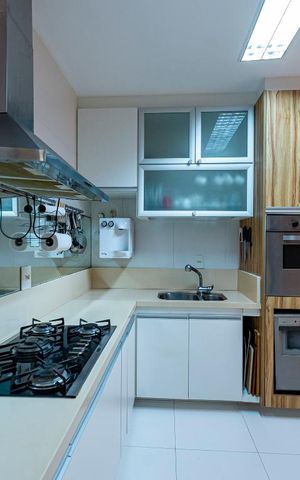 Apartamento à venda com 198m², 3 quartos e 3 vagasCozinha