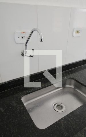 Casa para alugar com 100m², 2 quartos e sem vagaCozinha - Torneira