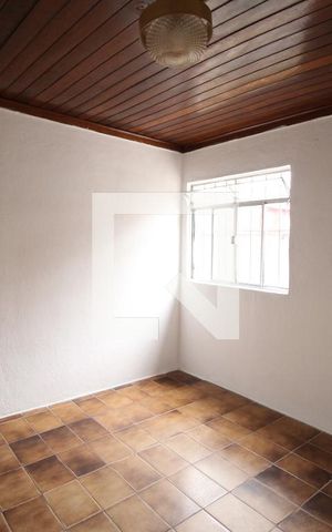 Casa para alugar com 100m², 2 quartos e sem vagaSala