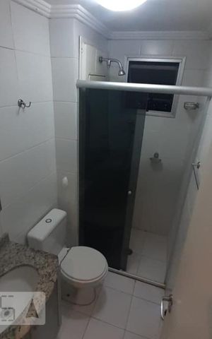Apartamento à venda com 48m², 2 quartos e sem vaga Apartamento à venda com 48m², 2 quartos e sem vagaBanheiro