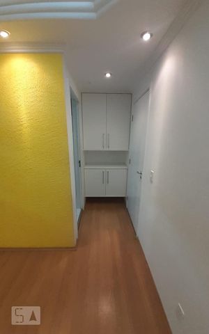 Apartamento à venda com 48m², 2 quartos e sem vaga Apartamento à venda com 48m², 2 quartos e sem vagaSala