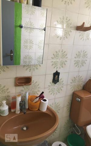 Apartamento à venda com 60m², 1 quarto e sem vagaBanheiro