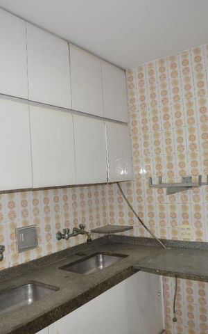 Apartamento à venda com 200m², 3 quartos e 2 vagasCozinha