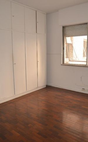 Apartamento à venda com 200m², 3 quartos e 2 vagasQuarto 1