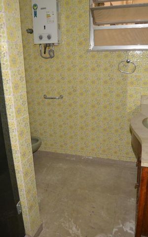 Apartamento à venda com 200m², 3 quartos e 2 vagasBanheiro 3