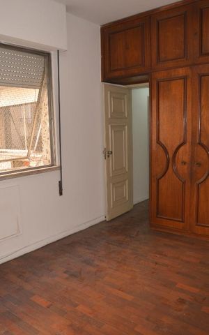 Apartamento à venda com 200m², 3 quartos e 2 vagasQuarto 2