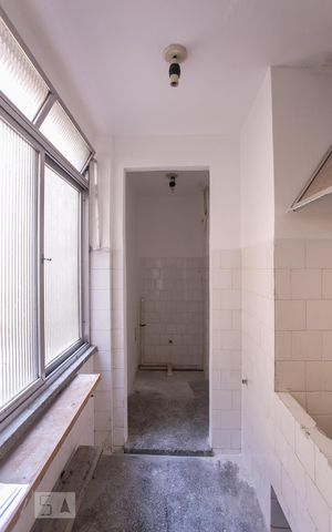 Apartamento à venda com 67m², 3 quartos e 1 vagaÁrea de Serviço