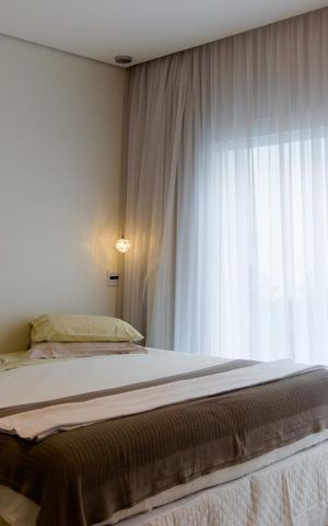Casa à venda com 300m², 3 quartos e 5 vagas Casa à venda com 300m², 3 quartos e 5 vagasSuíte 3