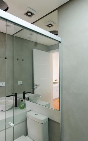 Casa à venda com 300m², 3 quartos e 5 vagas Casa à venda com 300m², 3 quartos e 5 vagasBanheiro da Suíte 2