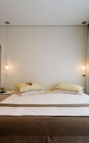 Casa à venda com 300m², 3 quartos e 5 vagas Casa à venda com 300m², 3 quartos e 5 vagasSuíte 3