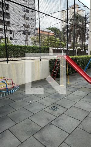 Apartamento para alugar com 56m², 2 quartos e 2 vagas Apartamento para alugar com 56m², 2 quartos e 2 vagasÁrea comum - Playground