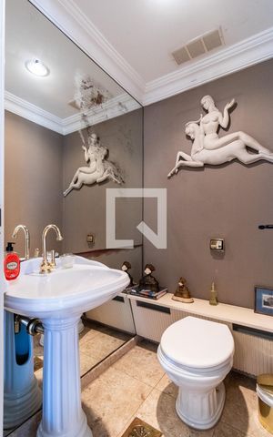 Apartamento à venda com 258m², 3 quartos e 5 vagas Apartamento à venda com 258m², 3 quartos e 5 vagasLavabo