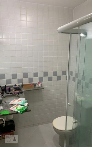 Casa de condomínio à venda com 311m², 3 quartos e 4 vagas