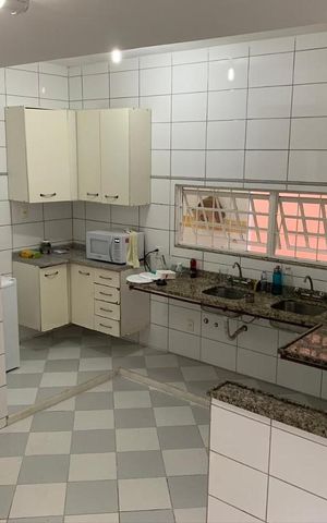 Casa de condomínio à venda com 311m², 3 quartos e 4 vagas