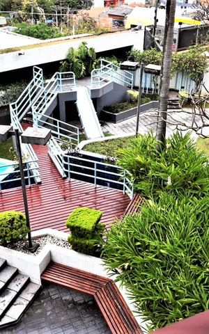 Apartamento à venda com 230m², 4 quartos e 3 vagas Apartamento à venda com 230m², 4 quartos e 3 vagasÁrea comum