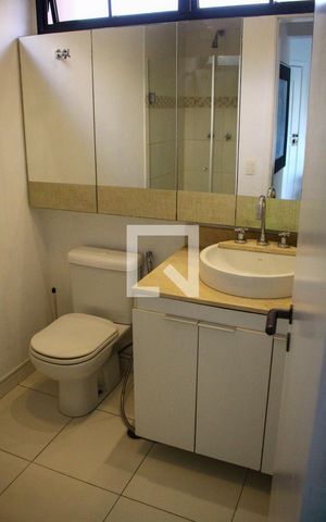 Studio à venda com 40m², 1 quarto e 1 vaga Studio à venda com 40m², 1 quarto e 1 vagaBanheiro Studio