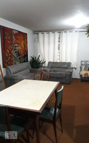 Casa à venda com 174m², 2 quartos e sem vaga Casa à venda com 174m², 2 quartos e sem vagaSala