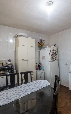 Casa para alugar com 100m², 2 quartos e sem vaga Casa para alugar com 100m², 2 quartos e sem vagaCozinha