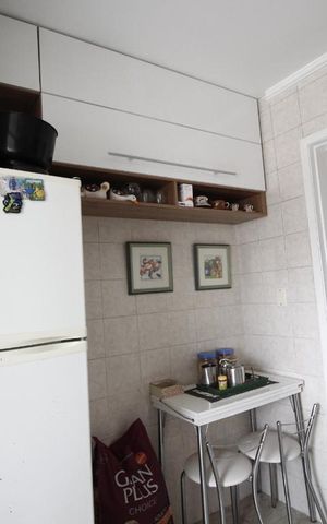 Apartamento à venda com 65m², 2 quartos e 1 vagaCozinha
