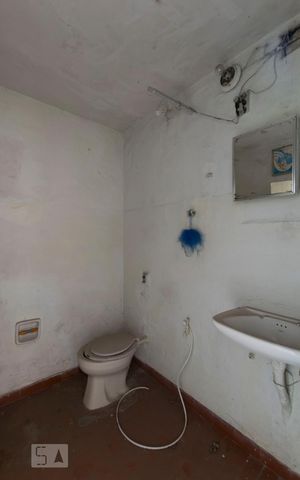 Casa à venda com 333m², 3 quartos e 2 vagasCasa 3 - Banheiro