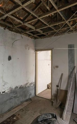 Casa à venda com 333m², 3 quartos e 2 vagasCasa 2 - Sala/ Quarto