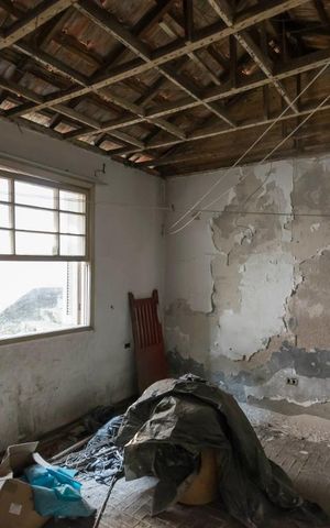 Casa à venda com 333m², 3 quartos e 2 vagasCasa 2 - Sala/ Quarto