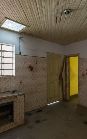 Casa à venda com 333m², 3 quartos e 2 vagasCasa 1 - Cozinha