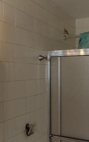 Apartamento à venda com 240m², 3 quartos e 3 vagasBanheiro de Serviço