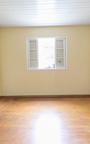 Casa para alugar com 120m², 2 quartos e 1 vagaQuarto 1