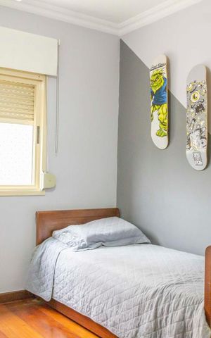 Apartamento à venda com 100m², 3 quartos e 2 vagasQuarto 2
