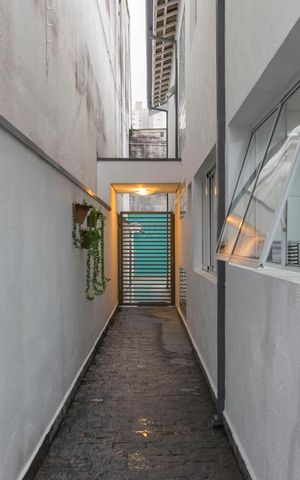 Casa à venda com 200m², 3 quartos e 3 vagasEntrada