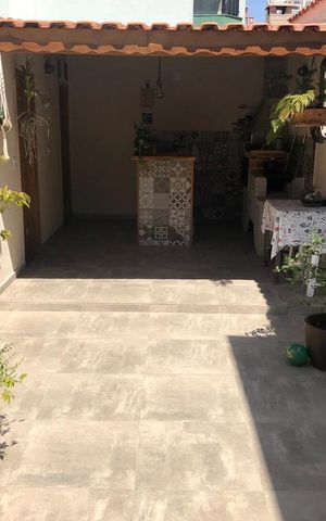 Casa à venda com 380m², 2 quartos e 8 vagas Casa à venda com 380m², 2 quartos e 8 vagasQuintal
