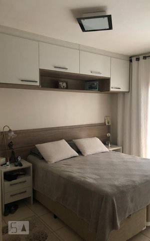 Casa à venda com 380m², 2 quartos e 8 vagas Casa à venda com 380m², 2 quartos e 8 vagasQuarot 02