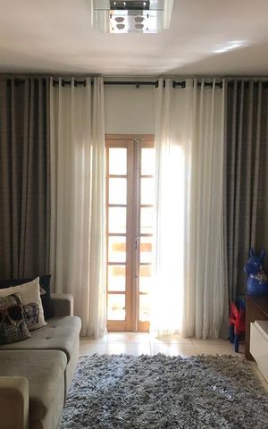 Casa à venda com 380m², 2 quartos e 8 vagas Casa à venda com 380m², 2 quartos e 8 vagasSala