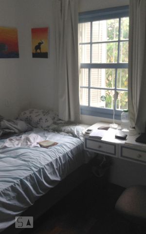 Casa à venda com 250m², 4 quartos e 4 vagasQuarto