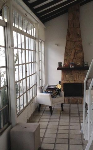 Casa à venda com 250m², 4 quartos e 4 vagasSala Lareira
