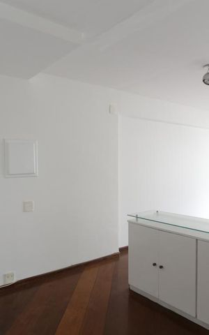 Apartamento à venda com 60m², 1 quarto e 1 vaga Apartamento à venda com 60m², 1 quarto e 1 vagaSala
